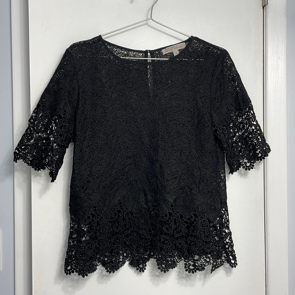 Banana Republic Heritage Collection 2 Piece Lace Top with Cami. Size XS.